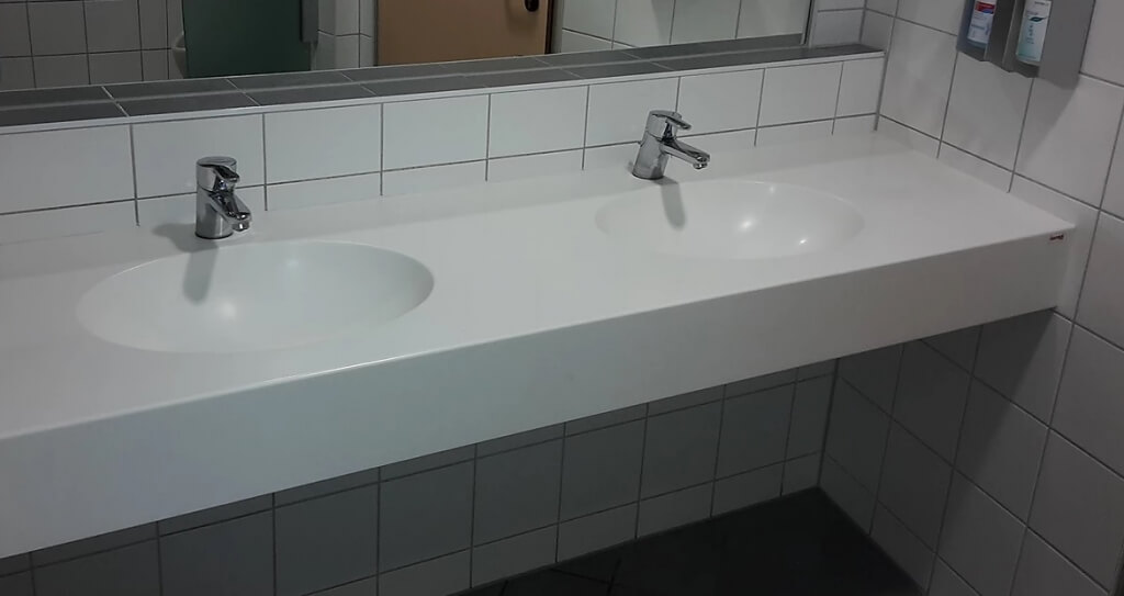 Mosdópult tárolási megoldások Praktikum és design - akrilbutor.hu
